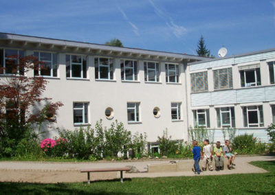 Neubau Kinderhort mit Jugendzentrum Warthburg